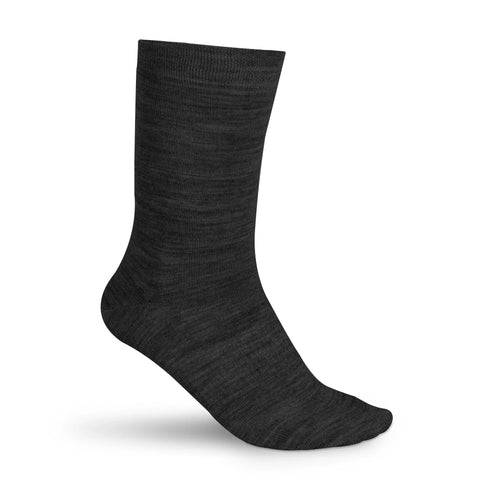 Donkergrijze Sukats premium merino wol sokken tegen een witte achtergrond
