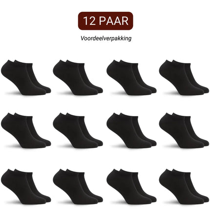 12 paar zwarte Sukats sneakersokken in een voordeelverpakking.