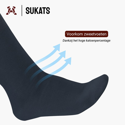 Qualifeet Sukats breathable navy blue cotton socks for men and women with seamless design to prevent sweaty feet